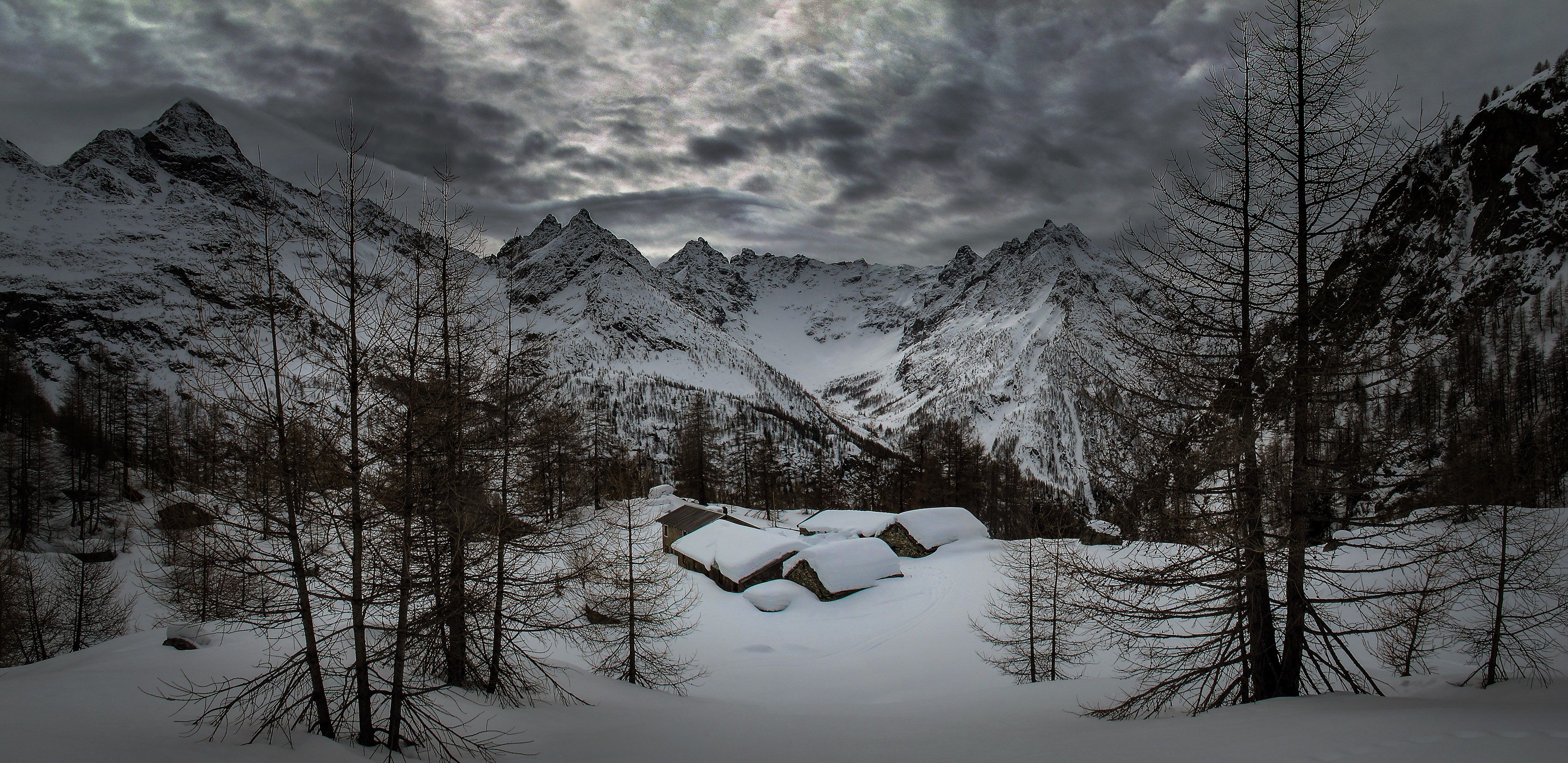 2 Architettura Nel Silenzio Grand Chamin Enrico Romanzi